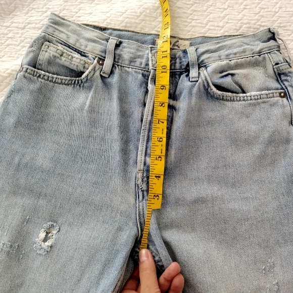 Free People we the free Lasso Jean in Foxtrot Light Wash Sz 26 - Picture 10 of 11